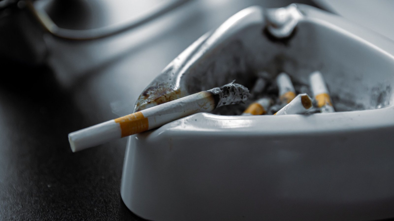 cigarette relapse reddit A study found that smartwatches, equipped with a newly developed app by researchers, can help in quitting smoking. The app uses sensors to detect typical smoking hand movements and sends a Ex-smokers remain at higher risk